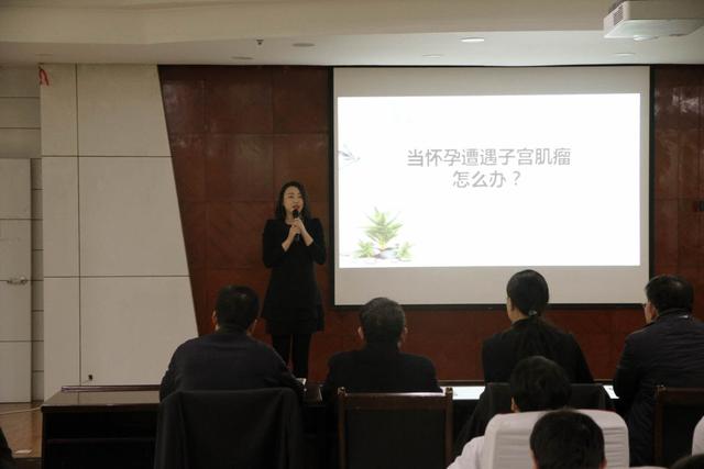 讓醫學科普更接地氣，白衣天使化身舞臺“演說家”